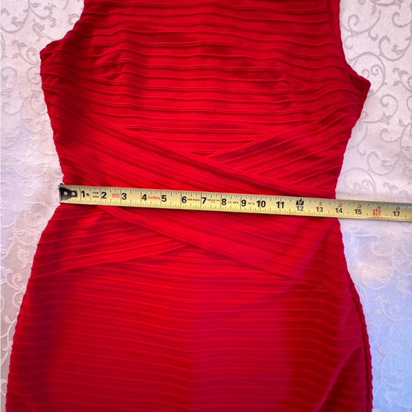 Calvin Klein Red Sleeveless Bandage Sheath Dress - Picture 12 of 16